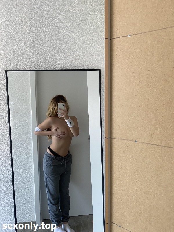 Freakypetite ManyVids Leaks BrassatiClitome