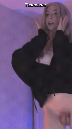 This isn’t just a dance… it’s a tease meant for you 😈