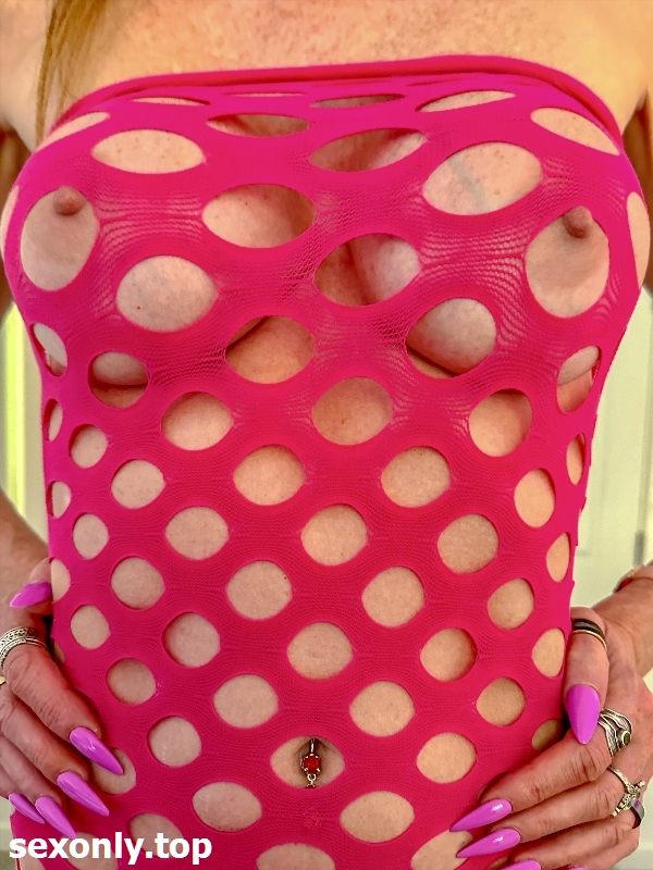 nika shikardos Patreon Leaked tellyfckngo