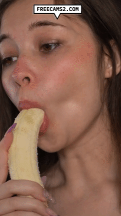 Petite Babe Playful Actions On Cam