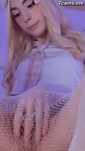 Rubbing my cock slow while I finger my tight hole… who’s tipping to see me cum? 😈