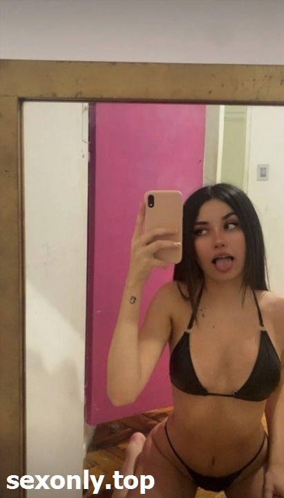 VioletWestwood ManyVids Leak HoneytrapD